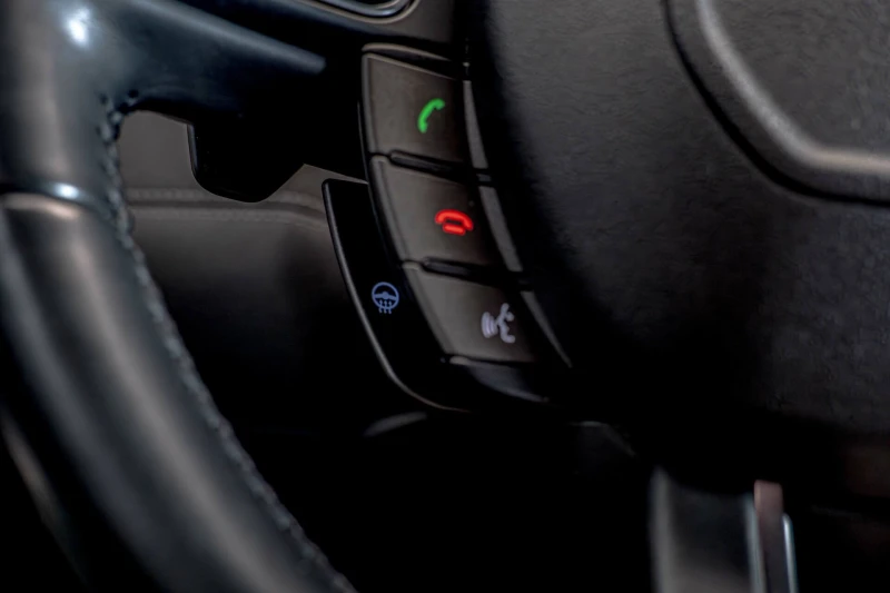 Land Rover Range Rover Evoque Meridian/Memory/PDC/Lane Assist/Панорама/, снимка 13 - Автомобили и джипове - 53056406