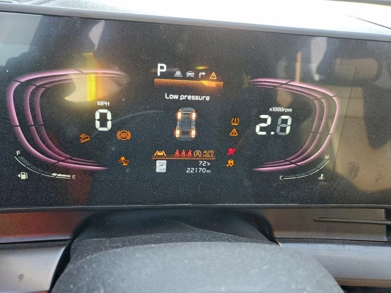 Kia Sportage 2.5L 4 Front-wheel Drive, снимка 16 - Автомобили и джипове - 53638838