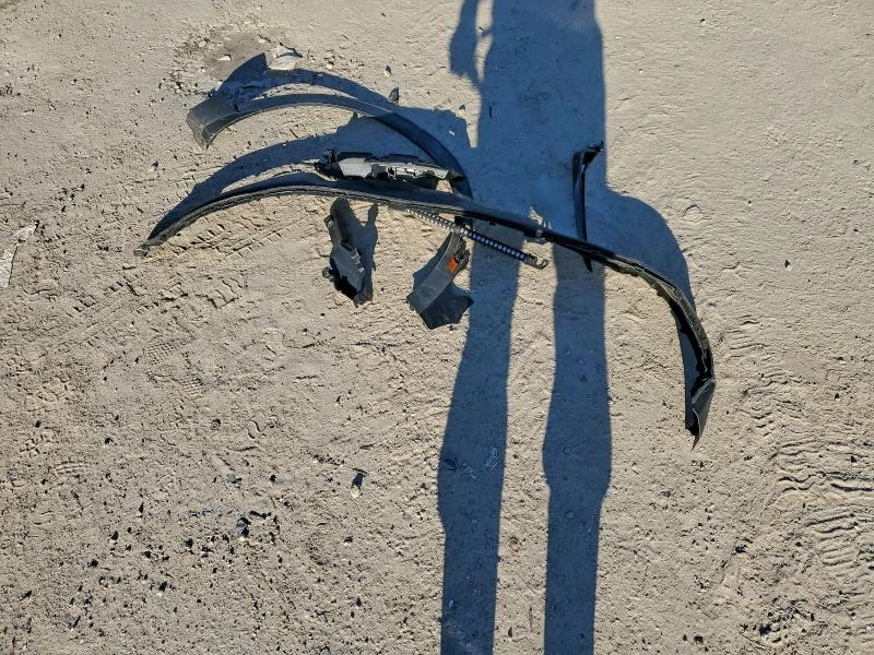 Kia Sportage 2.5L 4 Front-wheel Drive, снимка 7 - Автомобили и джипове - 53638838