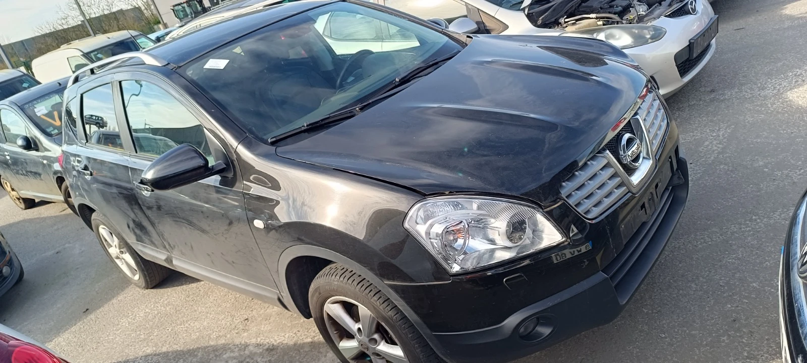 Nissan Qashqai 1.6i 16V - изображение 2