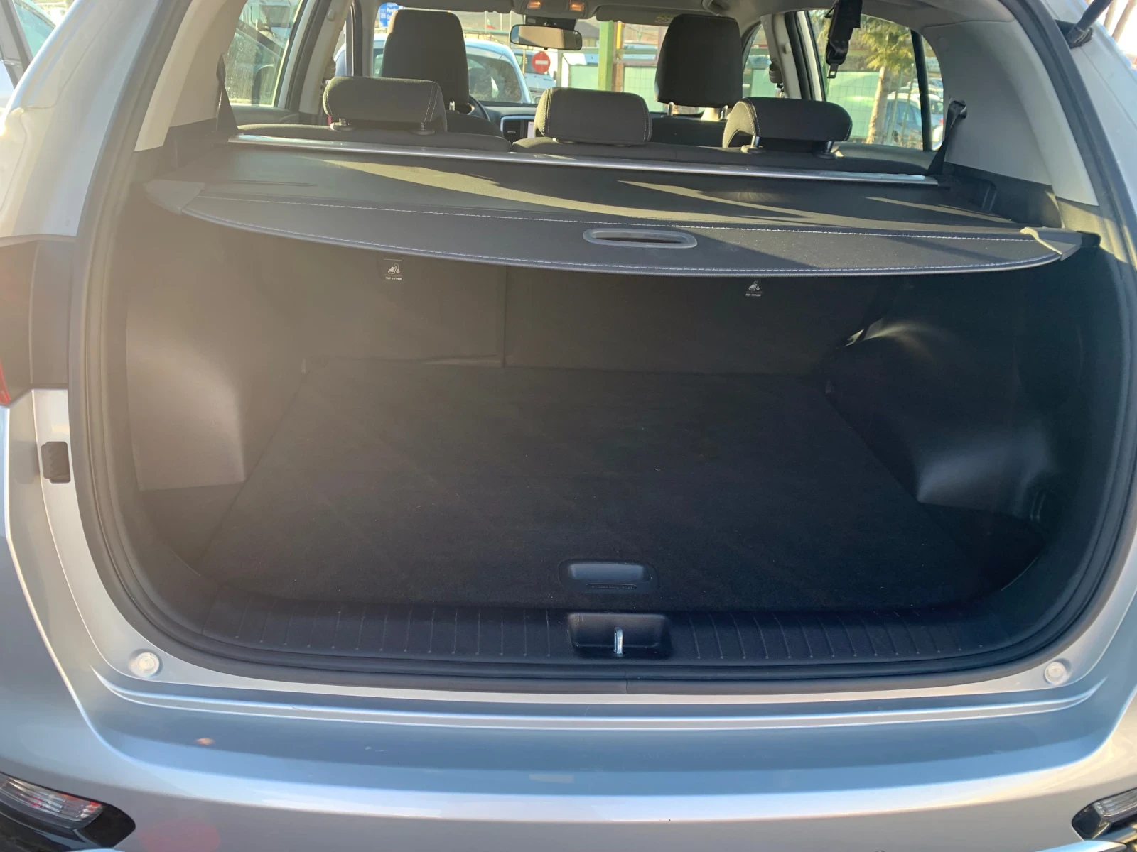 Kia Sportage 1.6 ECO GPL - изображение 8