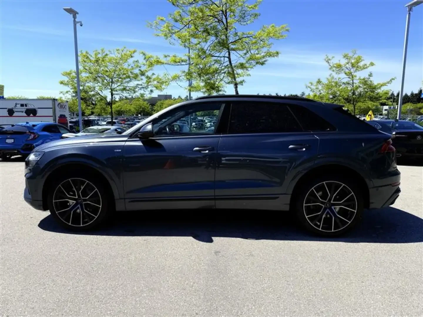 Audi Q8 Keyless/head-up/подгрев/обдухване/панорама/лизинг - изображение 6