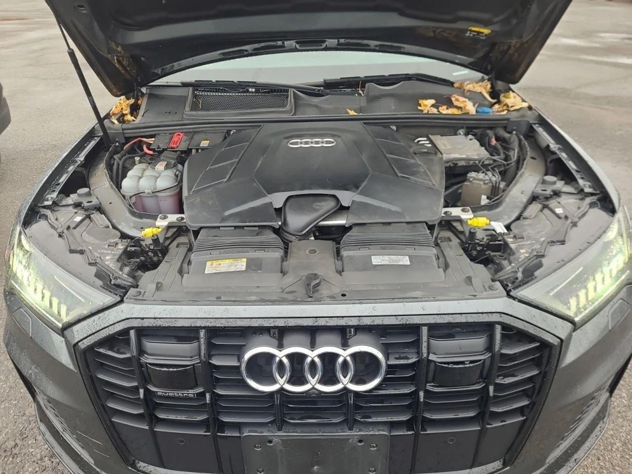 Audi Q7 * АВТО КРЕДИТ* ЦЕНА ДО БГ * СЕРВИЗНА ИСТОРИЯ *  - изображение 6