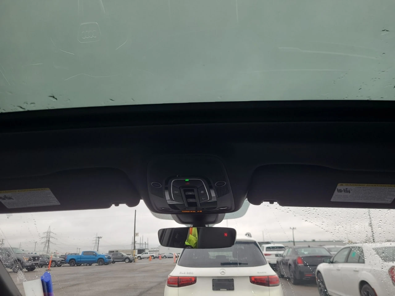 Audi Q7 * АВТО КРЕДИТ* ЦЕНА ДО БГ * СЕРВИЗНА ИСТОРИЯ *  - изображение 10