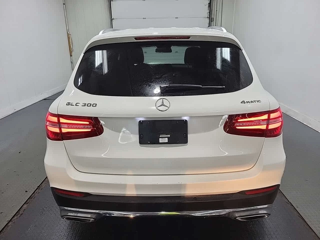 Mercedes-Benz GLC 300 CARFAX /Кожа/Нави/Подгрев/Панорама - изображение 5