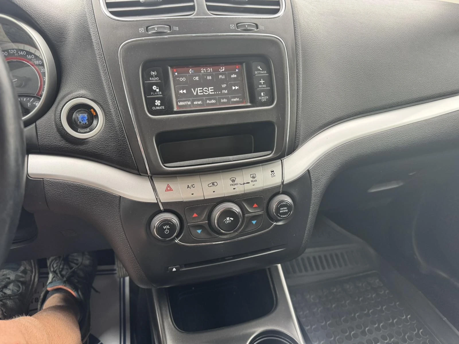 Fiat Freemont 2000 140к, снимка 11 - Автомобили и джипове - 53784299