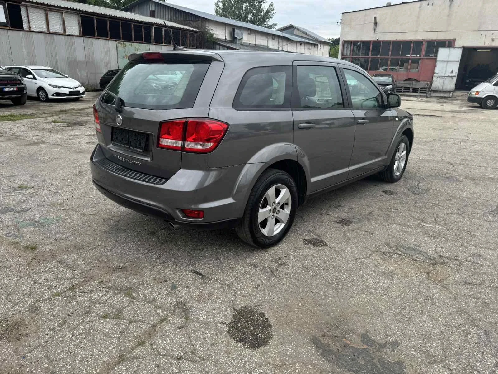 Fiat Freemont 2000 140к, снимка 5 - Автомобили и джипове - 53784299
