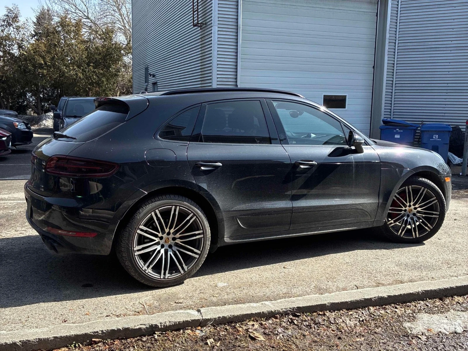 Porsche Macan GTS С РЕГИСТРАЦИЯ & АВТО КРЕДИТ , снимка 3 - Автомобили и джипове - 54070228