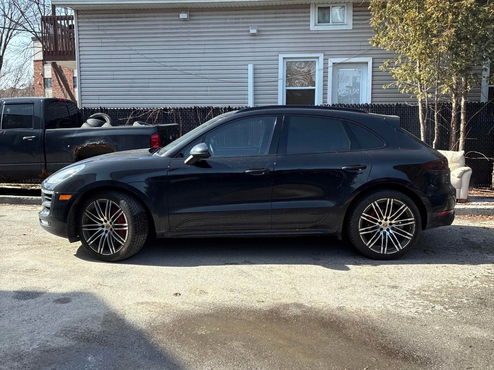 Porsche Macan GTS С РЕГИСТРАЦИЯ & АВТО КРЕДИТ , снимка 2 - Автомобили и джипове - 54070228