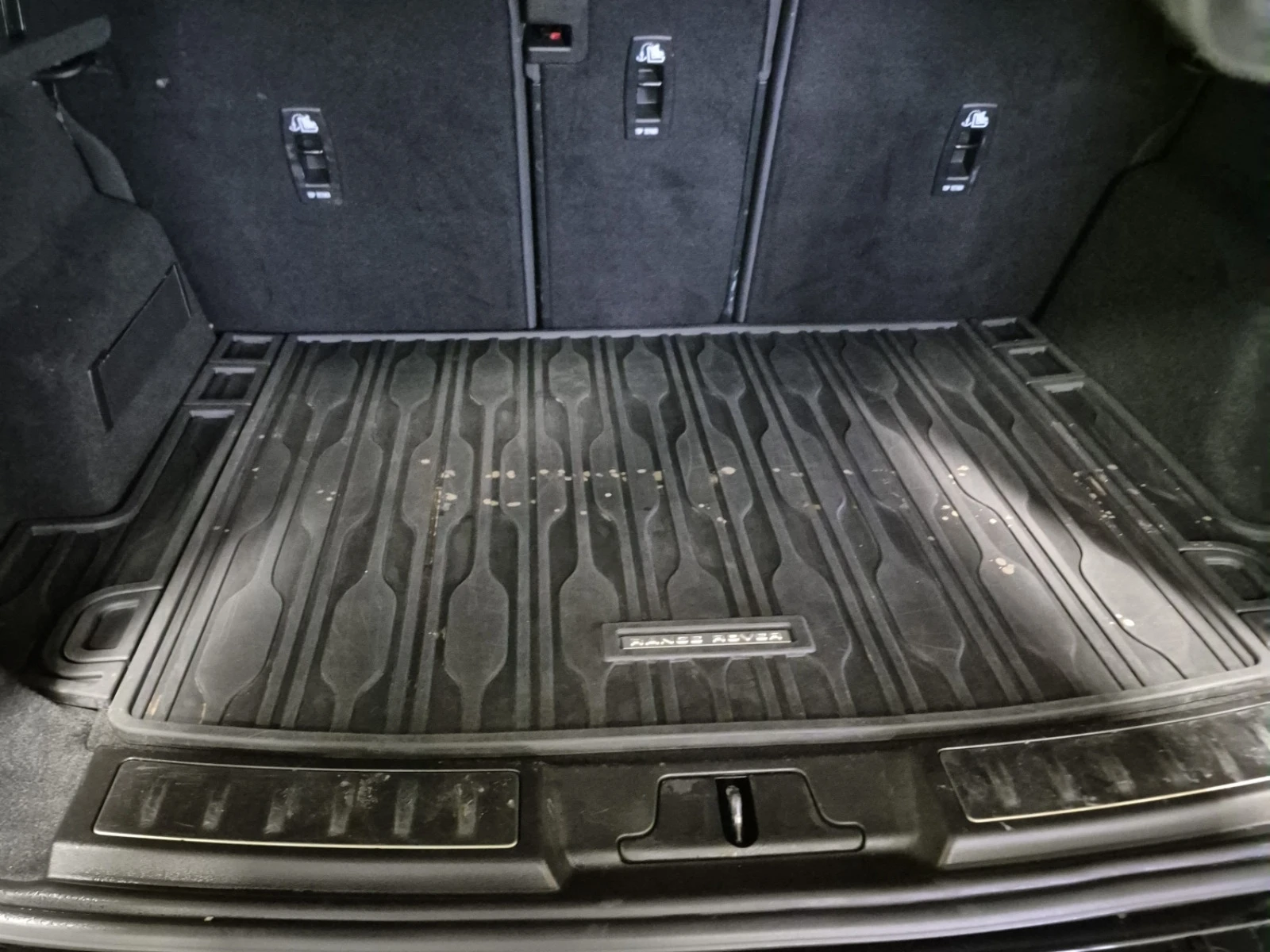 Land Rover Range Rover Evoque * * CARFAX * * АВТО КРЕДИТ * * , снимка 6 - Автомобили и джипове - 54070059