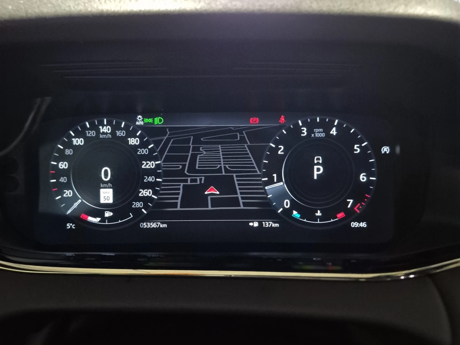 Land Rover Range Rover Evoque * * CARFAX * * АВТО КРЕДИТ * * , снимка 9 - Автомобили и джипове - 54070059