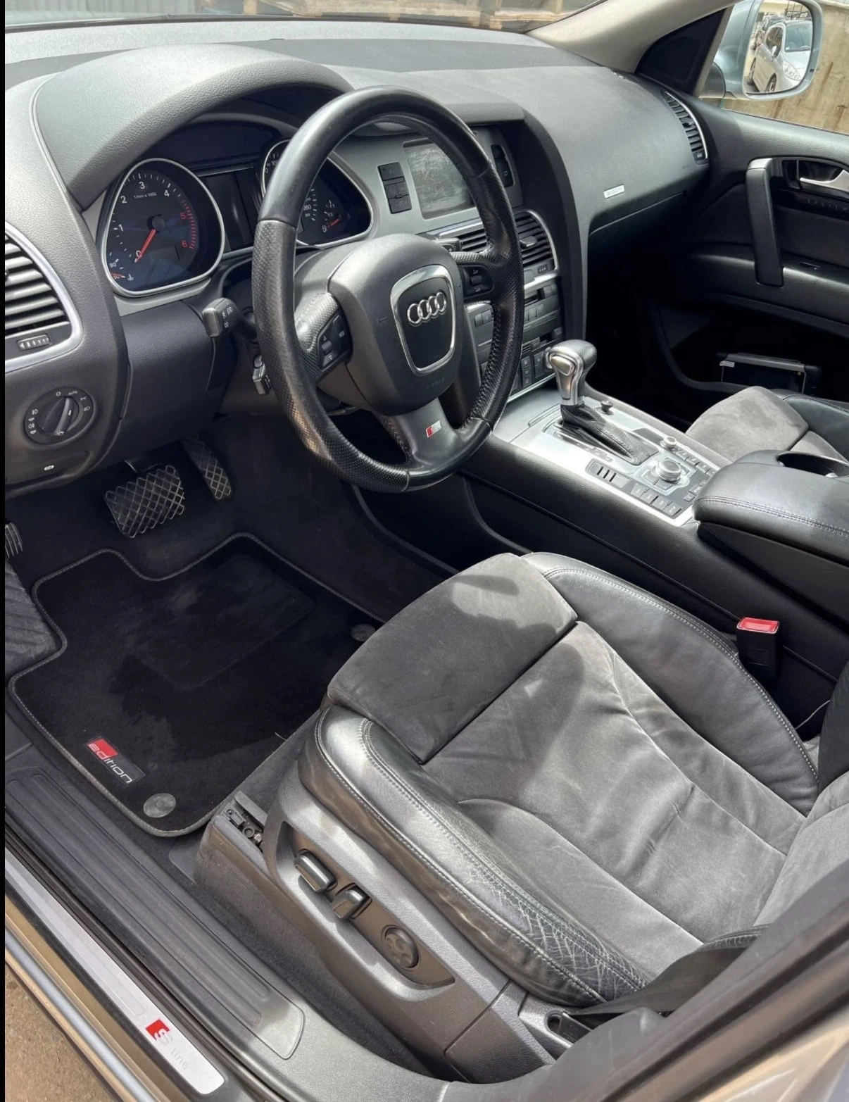 Audi Q7 4.2TDI, снимка 5 - Автомобили и джипове - 54189894