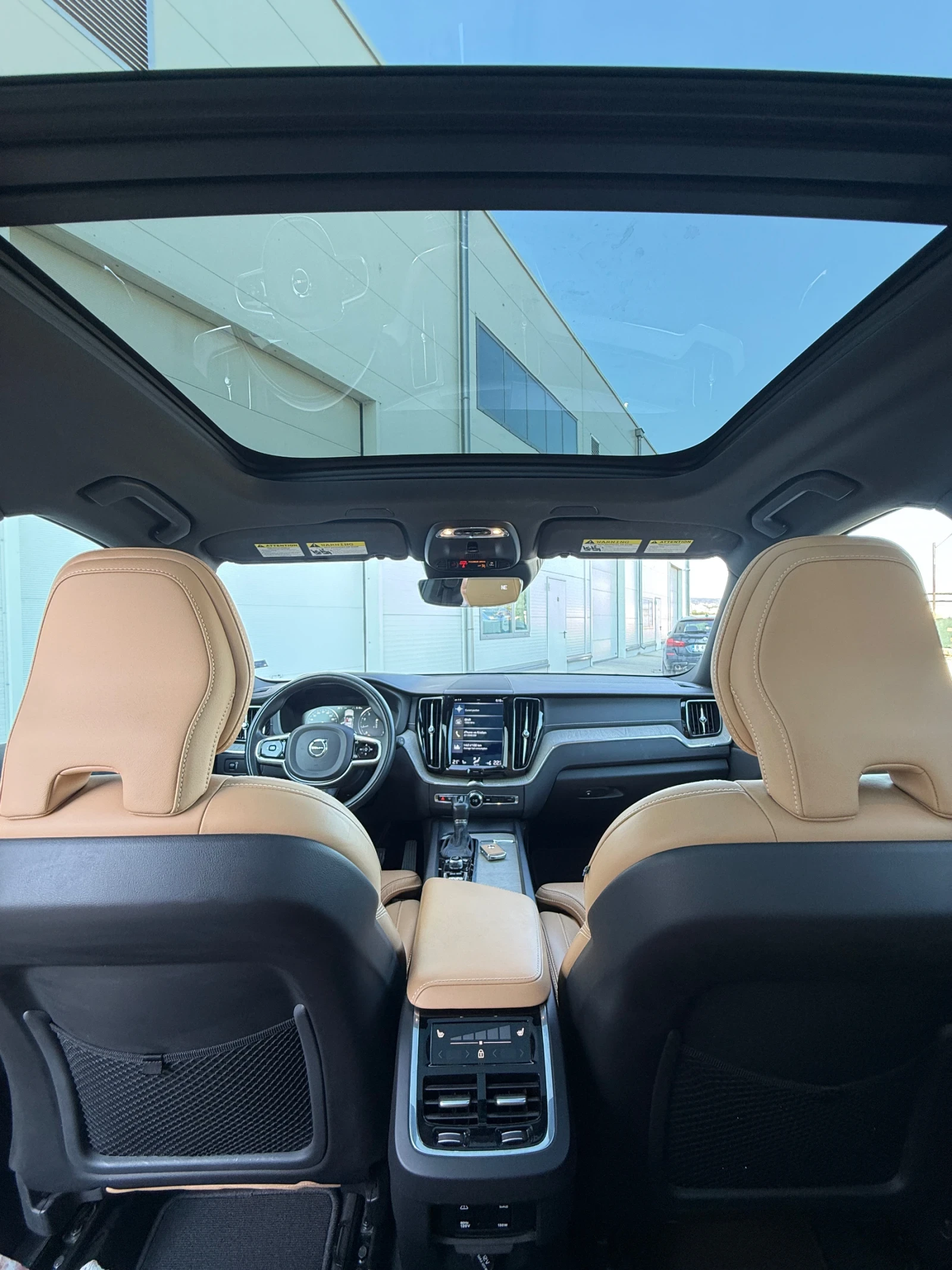 Volvo XC60 T6 Inscription, снимка 12 - Автомобили и джипове - 55244450