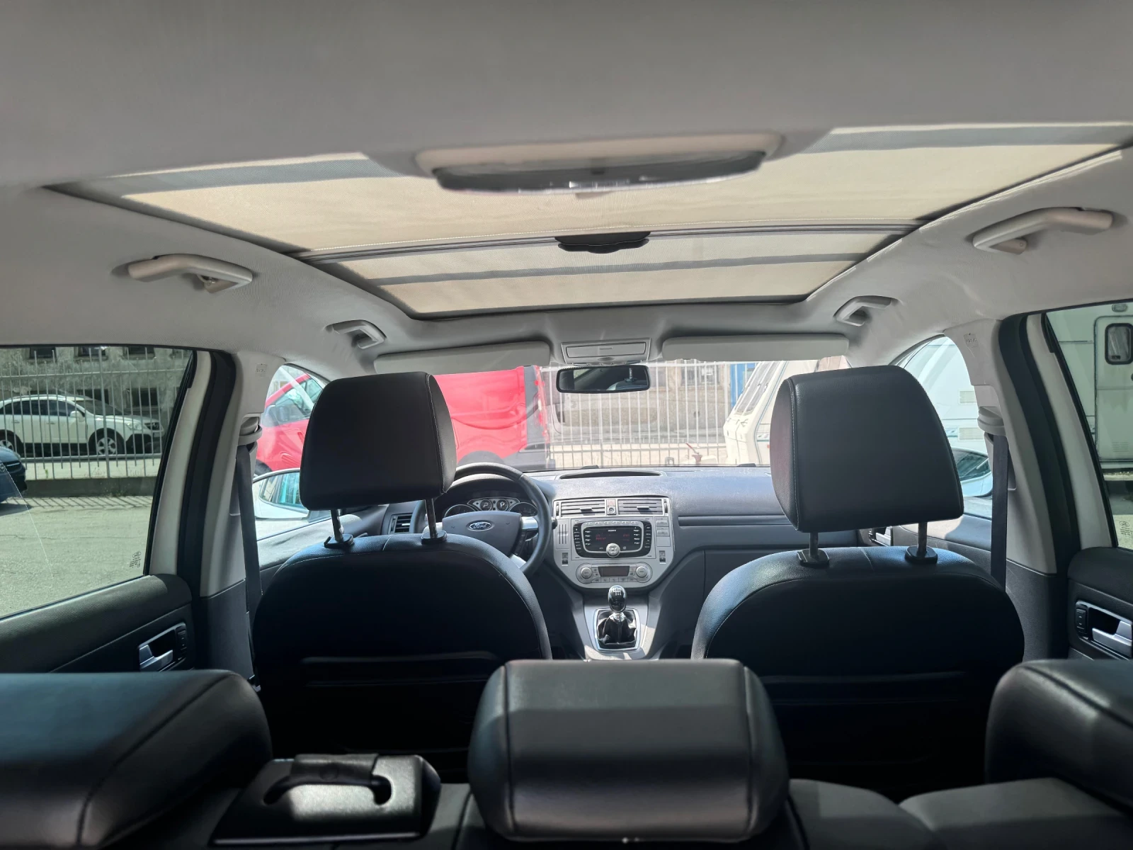 Ford Kuga 2.0tdci 4x4 Titanium! Panorama , снимка 14 - Автомобили и джипове - 55324782