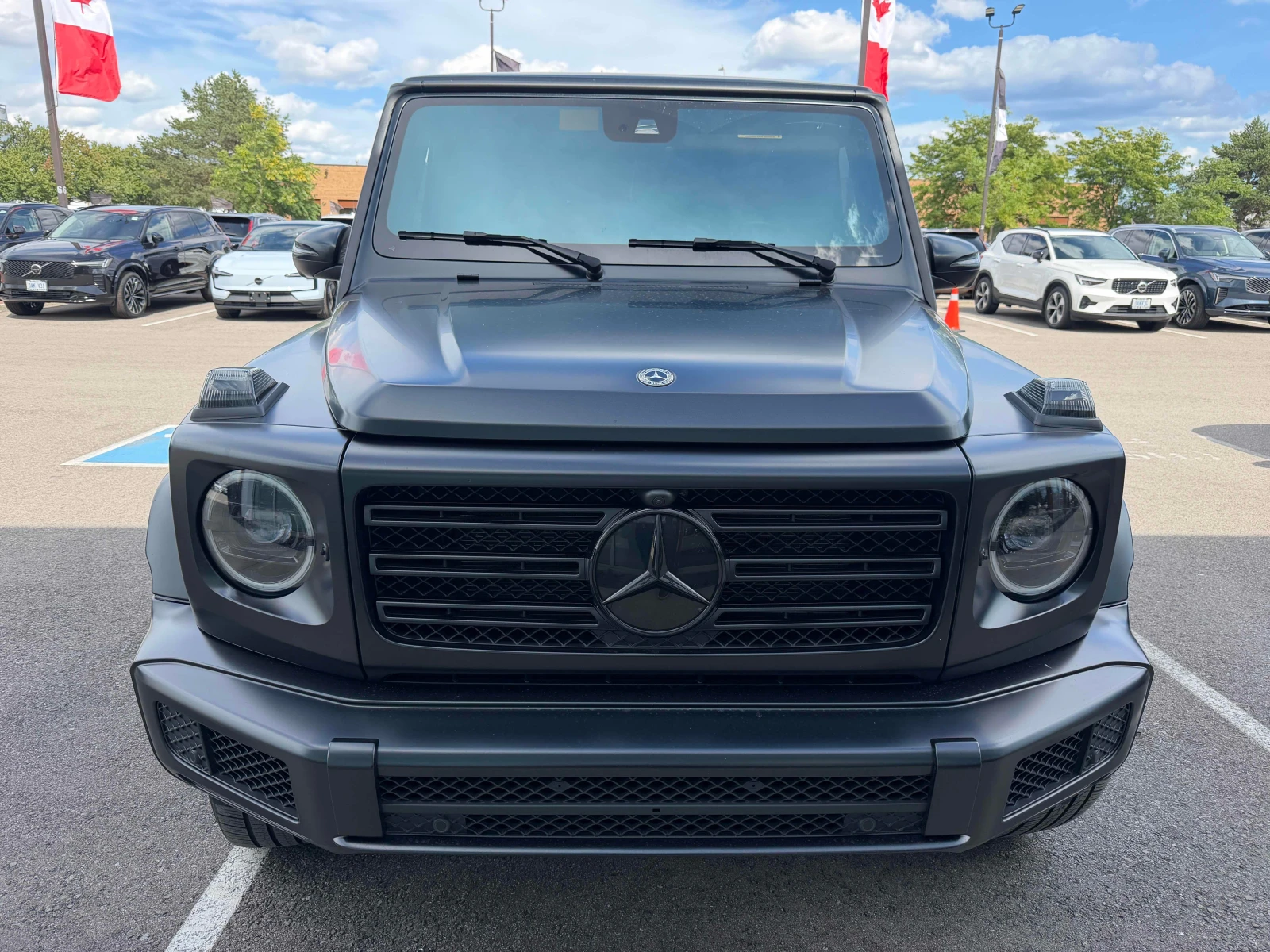 Mercedes-Benz G 500 4MATIC * МАСАЖИ* ДИСТРОНИК* 360 КАМЕРА* ОБДУХВАНЕ*, снимка 2 - Автомобили и джипове - 56062850
