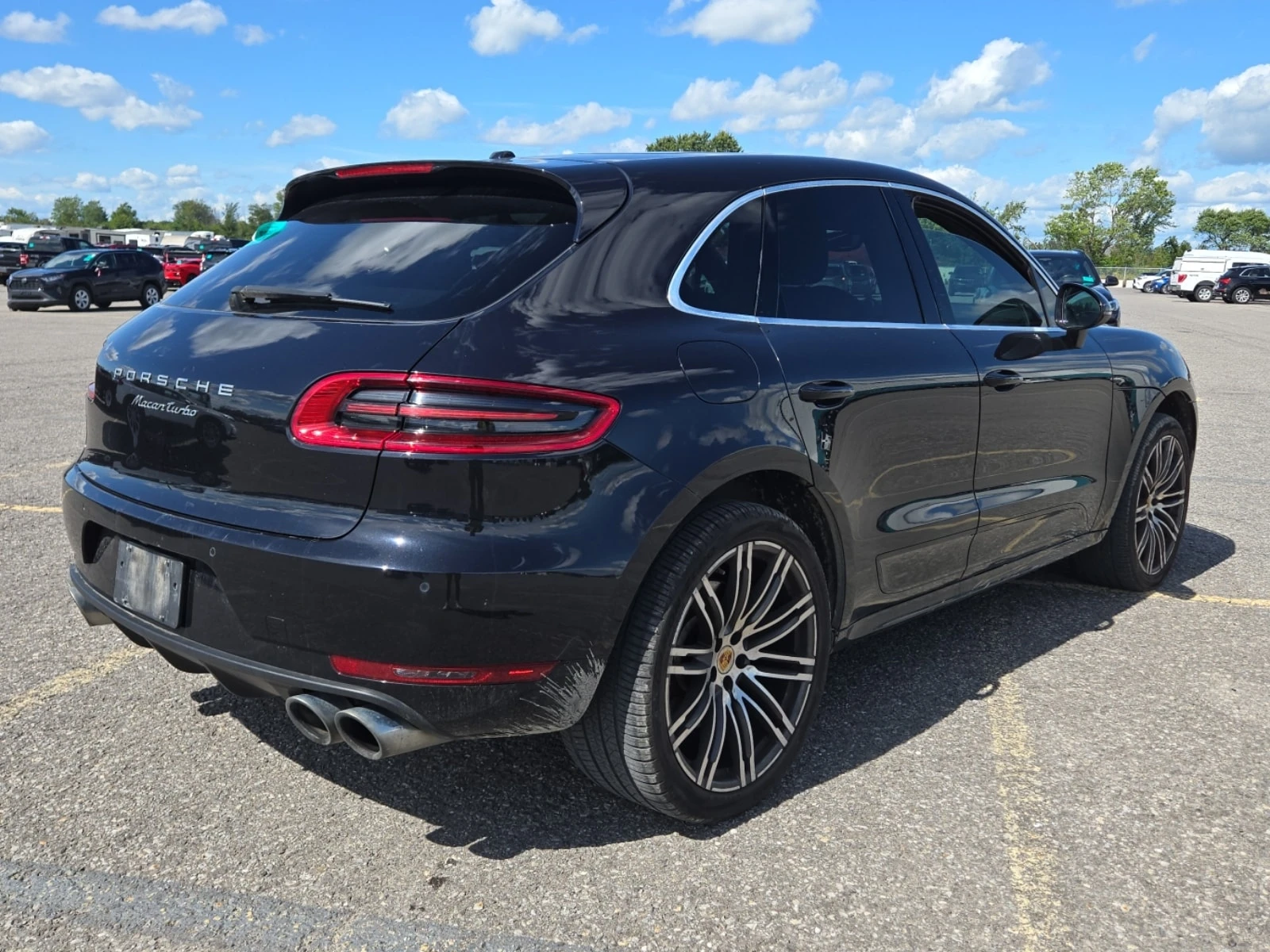 Porsche Macan * TURBO * CARFAX * ФИНАНСИРАНЕ, снимка 3 - Автомобили и джипове - 56075422