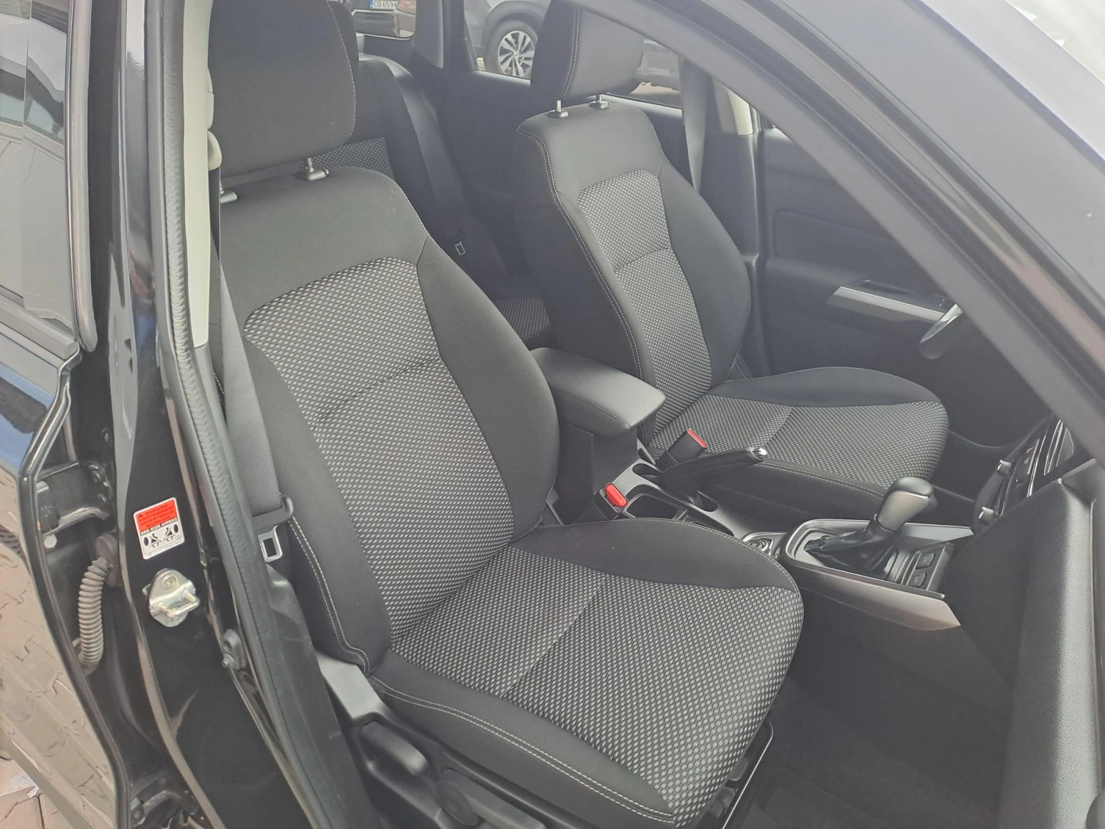 Suzuki Vitara 1.4 GL+ Booster jet 4X4 AUTOMATIC 6 A/T, снимка 10 - Автомобили и джипове - 56735776
