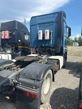 ����� �� �������� �� Mercedes-Benz Actros 1943