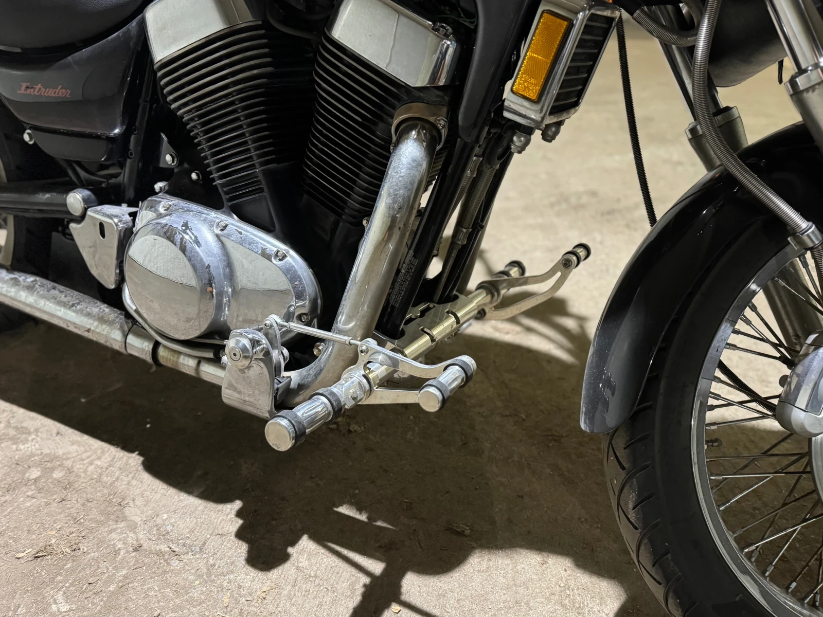 Suzuki Intruder Vines and Hines | Mobile.bg   8