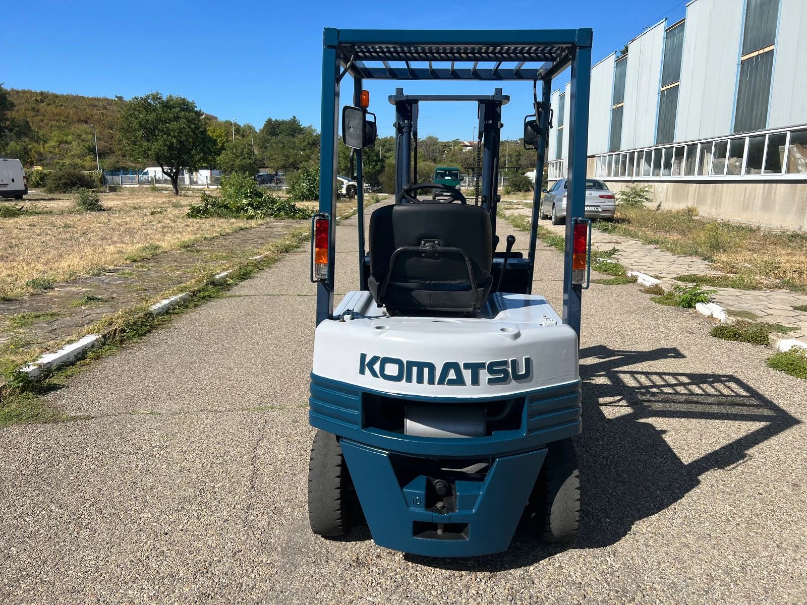  Komatsu    /  !!! | Mobile.bg   4