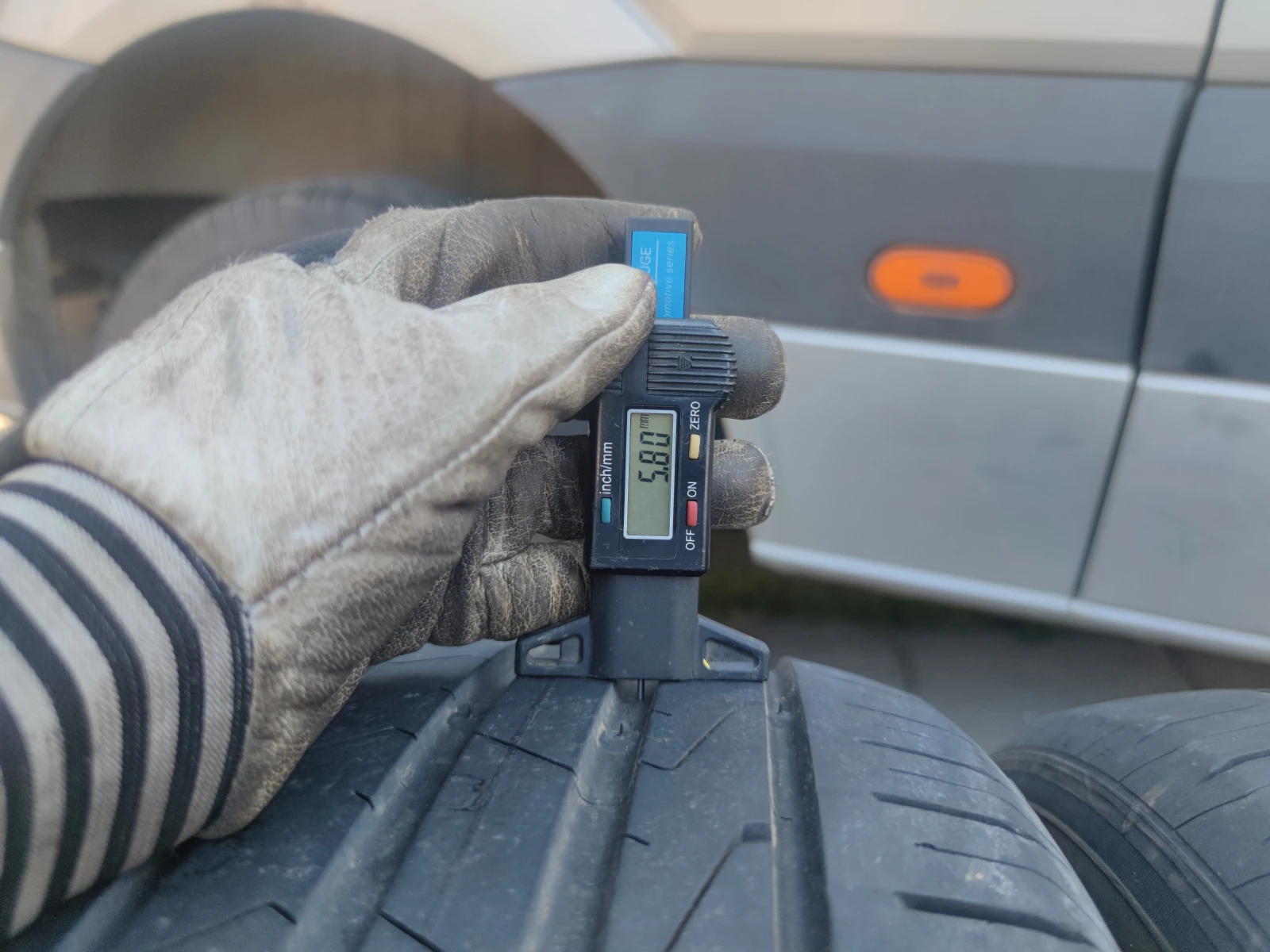  215/55R17 | Mobile.bg   6