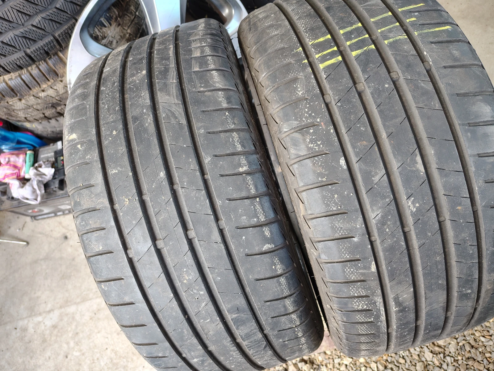  235/35R19 | Mobile.bg   1