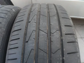 Гуми Летни 215/55R17, снимка 1 - Гуми и джанти - 47282905