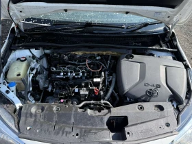 Toyota Avensis 1. 6 D-4D (112 к. с. ) НА ЧАСТИ, снимка 17