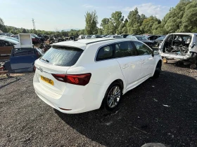 Toyota Avensis 1. 6 D-4D (112 к. с. ) НА ЧАСТИ, снимка 4