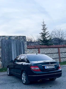 Mercedes-Benz 220, снимка 7