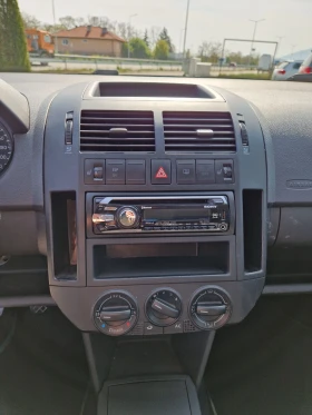 VW Polo 1.4 Бензин UNITED, снимка 11