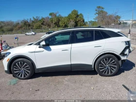 VW ID.4 S /CARFAX /Подгрев/Навигация /Задна камера/Пано  | Auto.bg — изображение 5