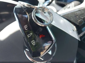 VW ID.4 S /CARFAX /Подгрев/Навигация /Задна камера/Пано  | Auto.bg — изображение 15