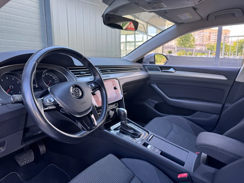 VW Arteon 1.5 TSI, снимка 9 - Автомобили и джипове - 51193355