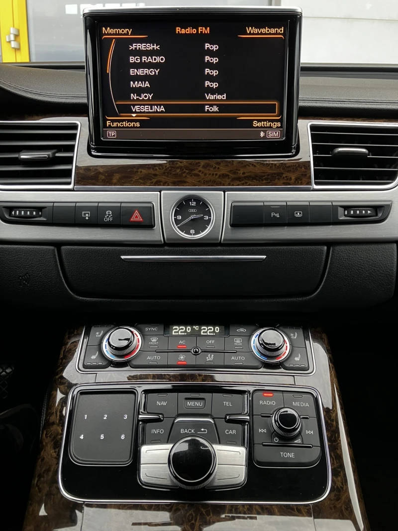 Audi A8 4.2 TDI, снимка 14 - Автомобили и джипове - 48251339