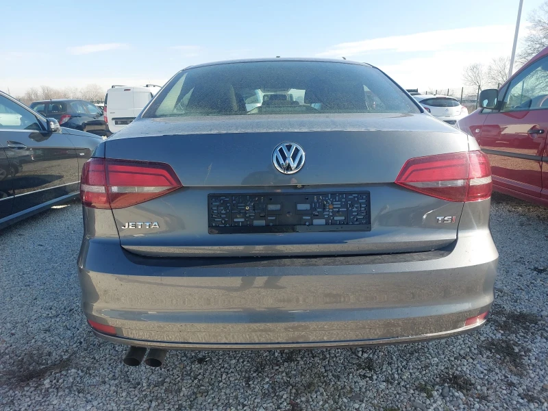 VW Jetta 1.4. 150кс, снимка 5 - Автомобили и джипове - 48627571