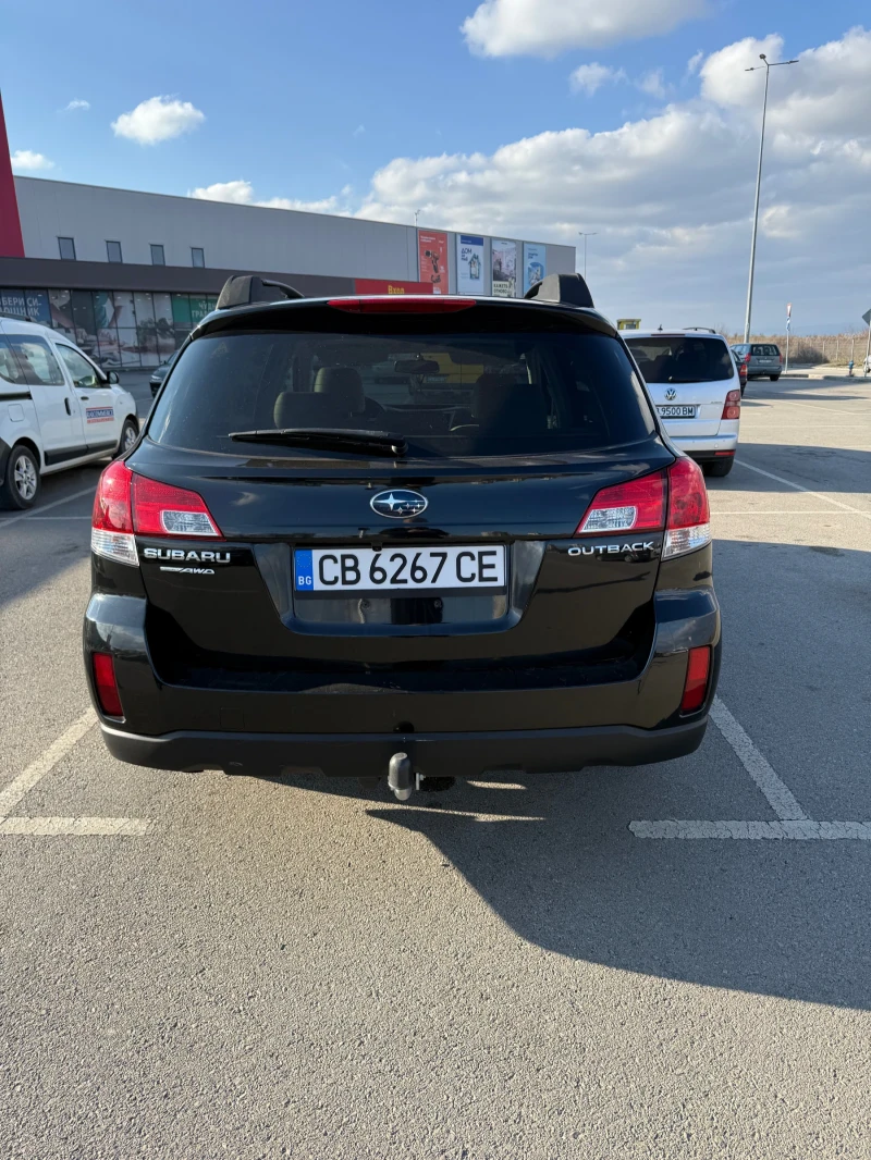 Subaru Outback, снимка 4 - Автомобили и джипове - 48966903