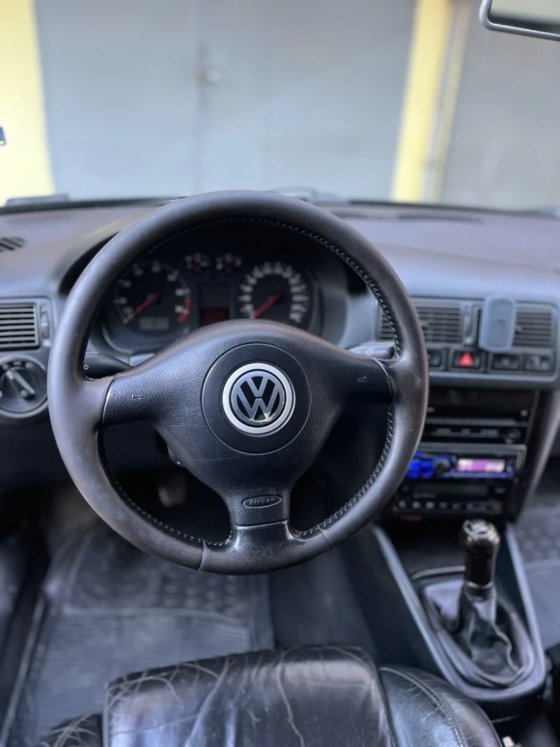 VW Golf, снимка 9 - Автомобили и джипове - 49426874