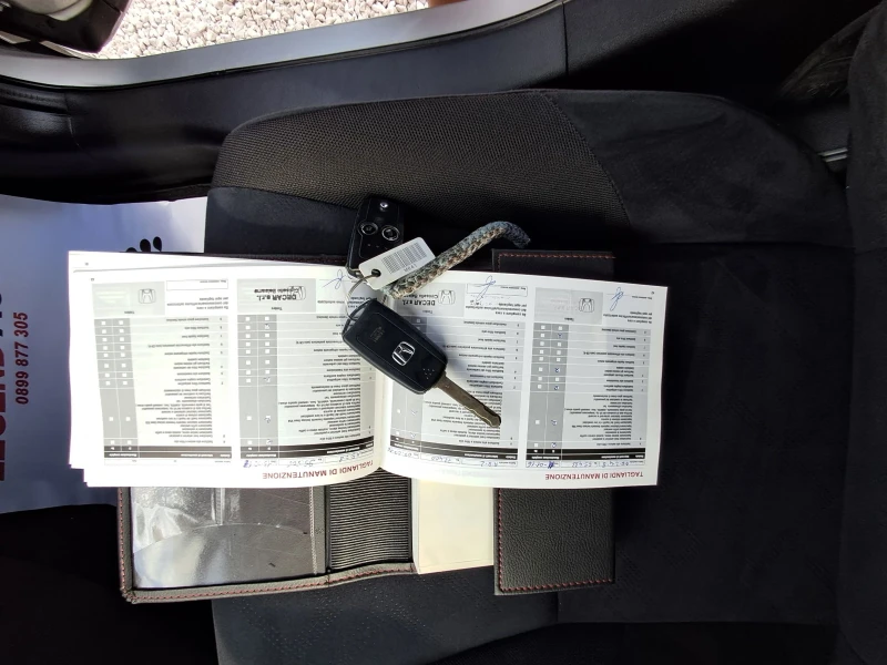 Honda Civic 1.6-120к.с ВНОС ОТ ИТАЛИЯ, снимка 13 - Автомобили и джипове - 51221037