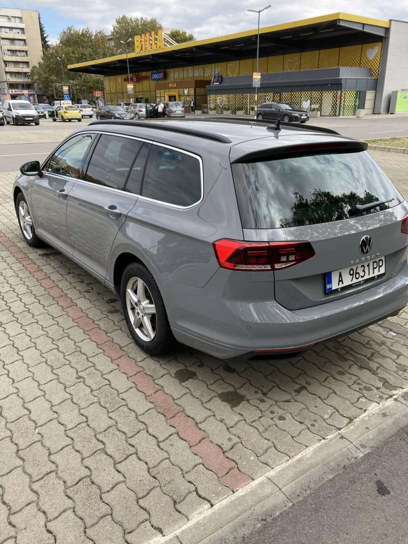 VW Passat, снимка 5 - Автомобили и джипове - 52510689