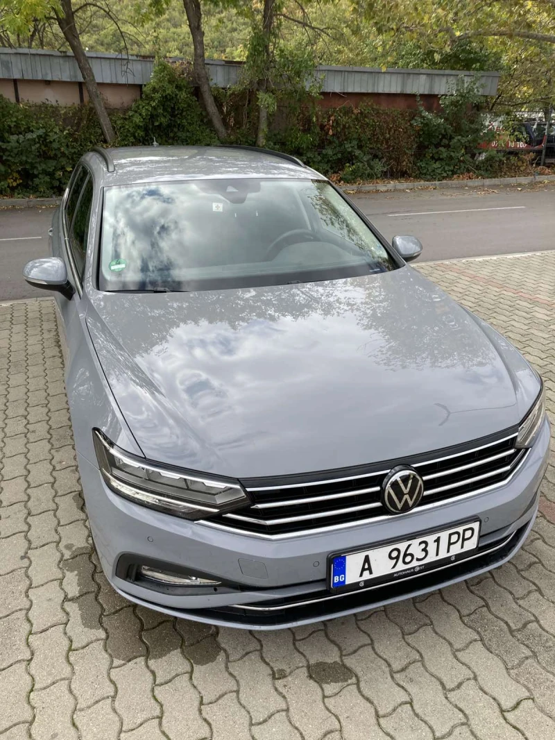 VW Passat, снимка 11 - Автомобили и джипове - 52510689