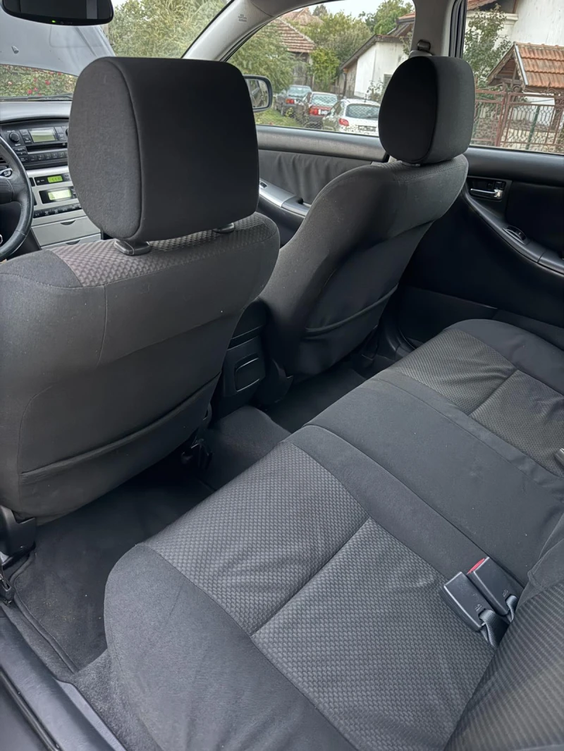 Toyota Corolla 1.4D4D, снимка 7 - Автомобили и джипове - 52557575