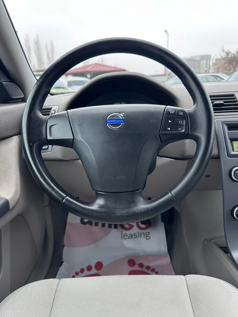 Volvo V50 1.6TDI - КЛИМАТРОНИК - РЕАЛНИ КИЛОМЕТРИ, снимка 12 - Автомобили и джипове - 52535655