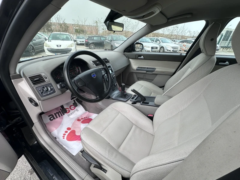 Volvo V50 1.6TDI - КЛИМАТРОНИК - РЕАЛНИ КИЛОМЕТРИ, снимка 10 - Автомобили и джипове - 52535655