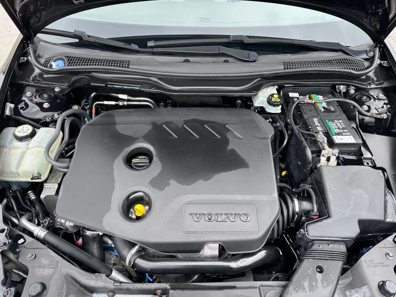 Volvo V50 1.6TDI - КЛИМАТРОНИК - РЕАЛНИ КИЛОМЕТРИ, снимка 16 - Автомобили и джипове - 52535655