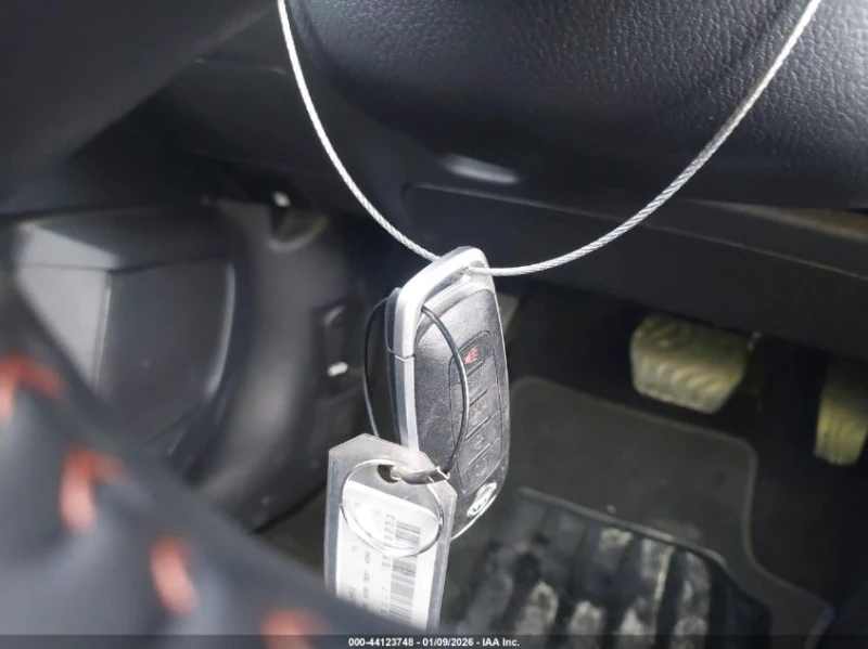 Nissan Sentra 2.0L I-4 DI, DOHC, VVT, 149HP Front Wheel Drive, снимка 3 - Автомобили и джипове - 53110689