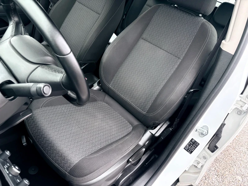 Opel Mokka X 1.4 i- ФАБРИЧНА ГАЗ, снимка 13 - Автомобили и джипове - 53204143