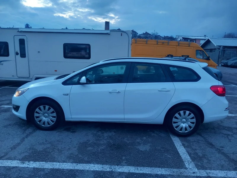 Opel Astra euro 6, clima, снимка 2 - Автомобили и джипове - 53316000