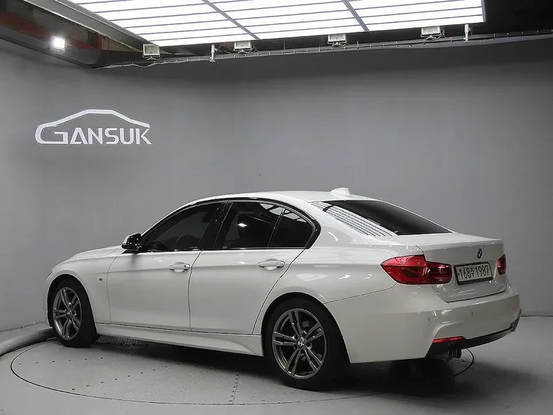 BMW 320 d, снимка 4 - Автомобили и джипове - 54592558