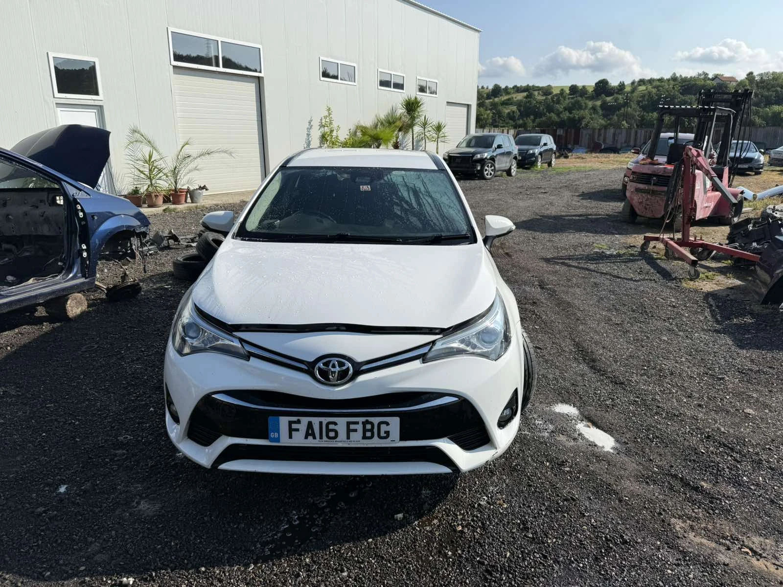 Toyota Avensis 1. 6 D-4D (112 �. �. ) �� ����� | Mobile.bg � ����������� 2